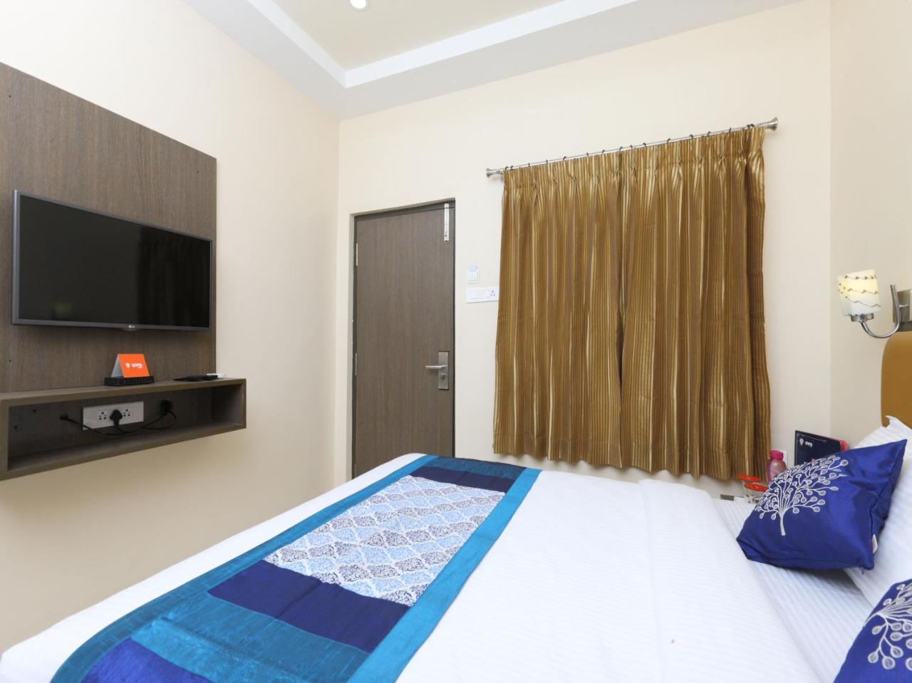 Oyo 14934 Kalyani Grand Hotel Chennai Exterior photo